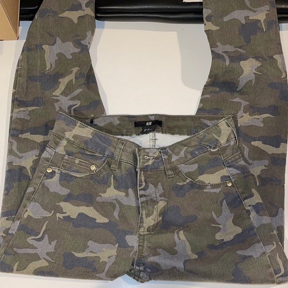 Camouflage Skinny Jean - Picture 1 of 3